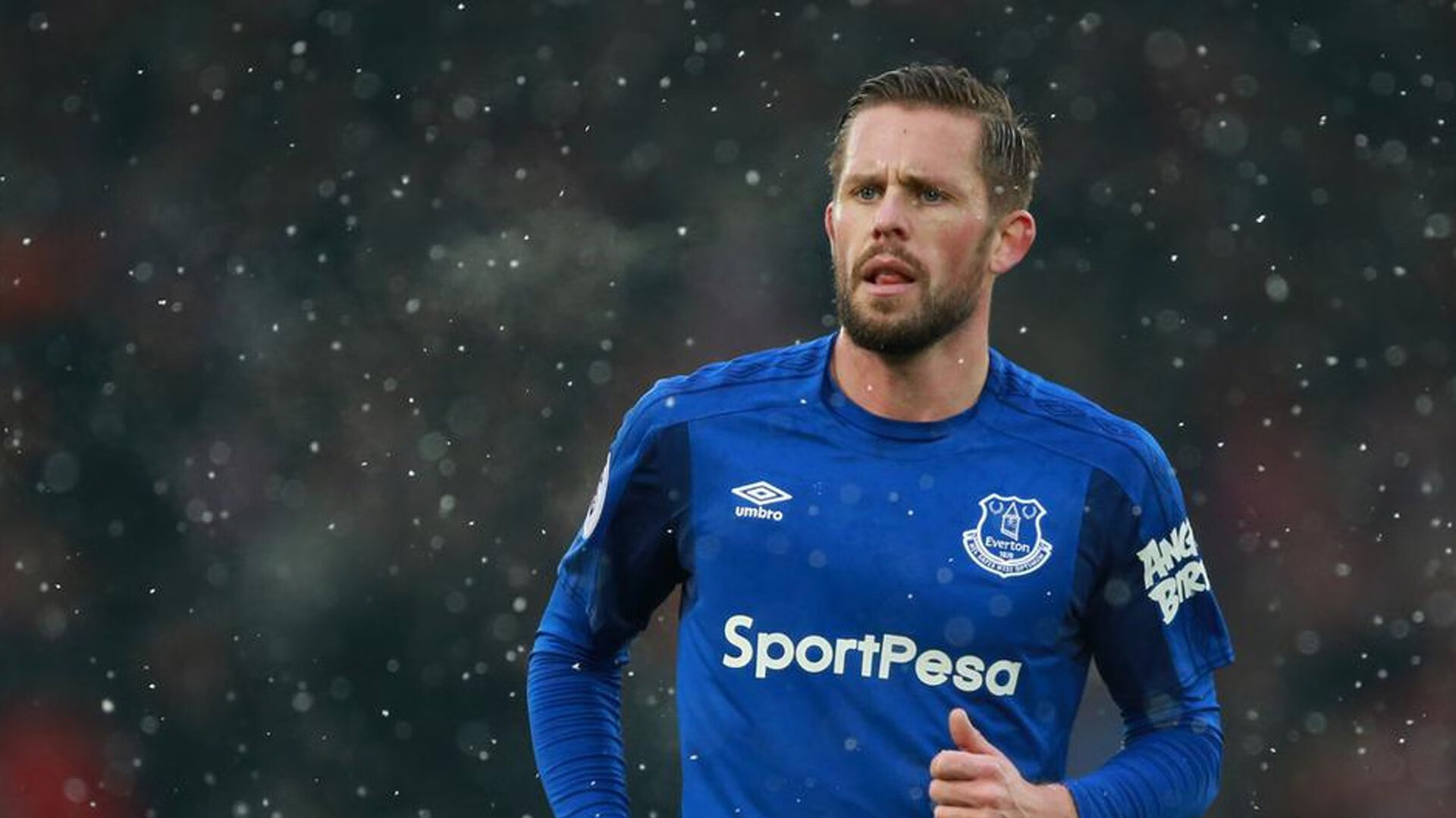 国际漂浮足球：水上足球的新玩法，水上足球活动方案